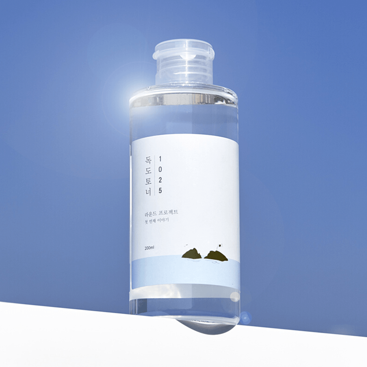 ROUND LAB 1025 DOKDO Toner Hydrating Clean Beauty For Sensitive Skin 200ml K Beauty